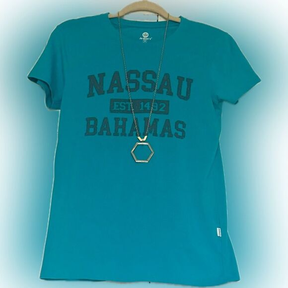 New! Never worn! Gorgeous blue Authentic Bahamas stretchy top! - Picture 3 of 7